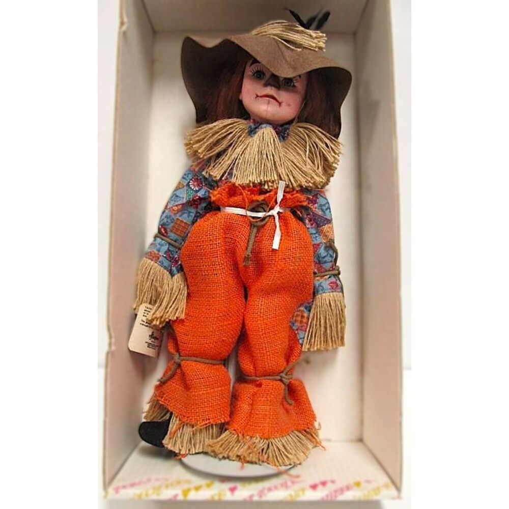 Vintage Effanbee Faith Wick Scarecrow Doll Mint with Stand1983 The Wizard of Oz